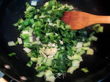 Make Garlic cabbage step 5
