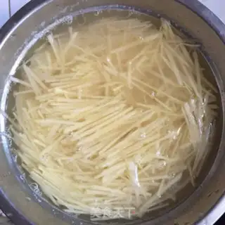 Make Spicy potatoes step 5