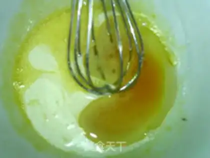 Make A sesame bee-smelt twirl cake step 2