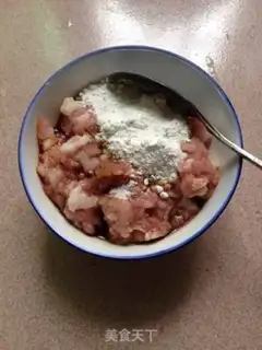 Make radish shrimp balls step 2