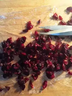 Make Cranberry cookies step 1