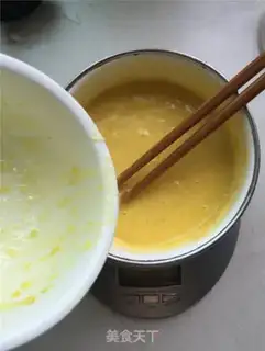 Make Fresh lemon cake step 2