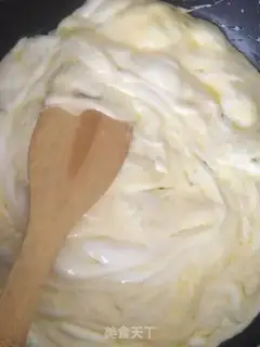 Make Cow Rolling Sugar step 2