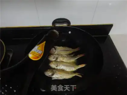 Make Red-burned goldfish step 3