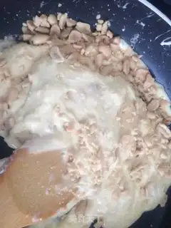 Make Cow Rolling Sugar step 4