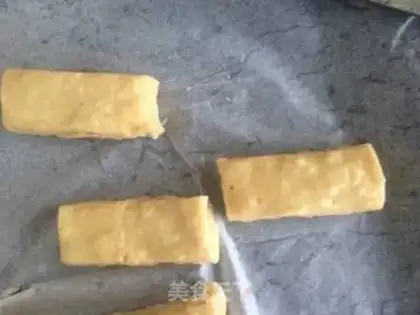 Make Cow Rolling Sugar step 7
