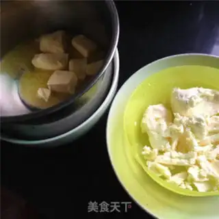 Make Quaffle cheeseball step 1