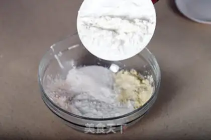 Make Korean milk moon cake step 1