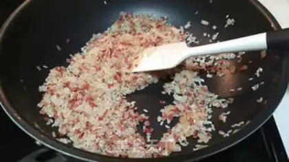 Make Ham rice step 3