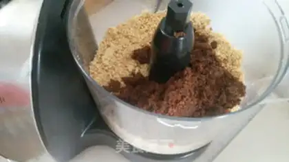 Make Peanut sesame pie step 2