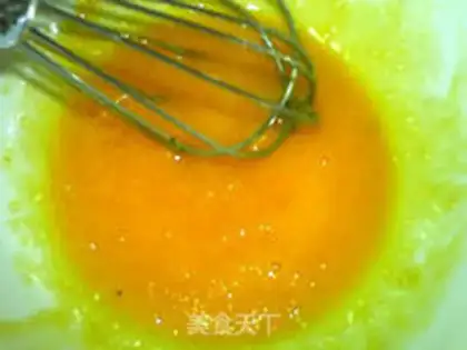 Make Red-curricular marble cake step 2