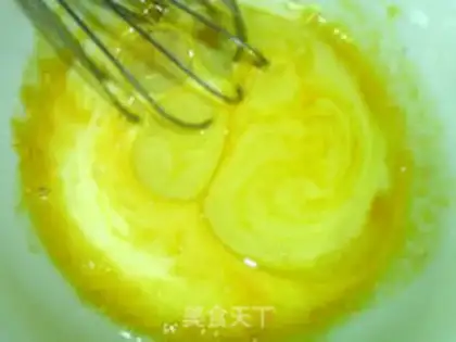 Make Red-curricular marble cake step 3