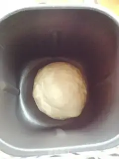Make Corn ham pizza step 4