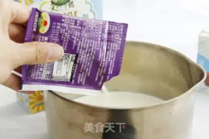 Make The Southern Coconut Cake step 3