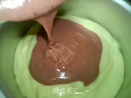 Make Red-curricular marble cake step 16
