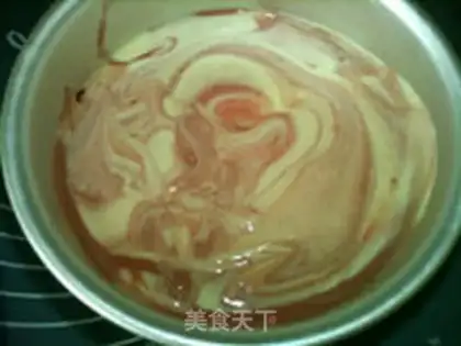 Make Red-curricular marble cake step 18