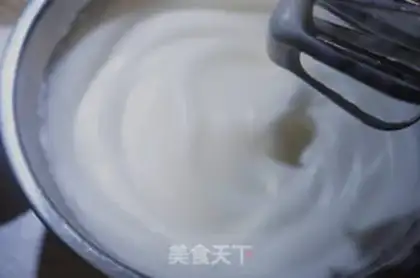 Make Red velvet on a roll step 8