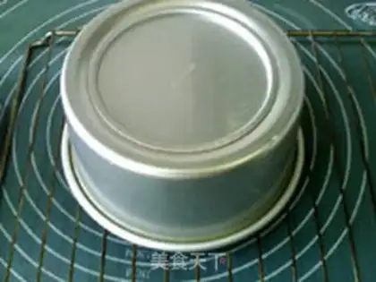Make Red-curricular marble cake step 22