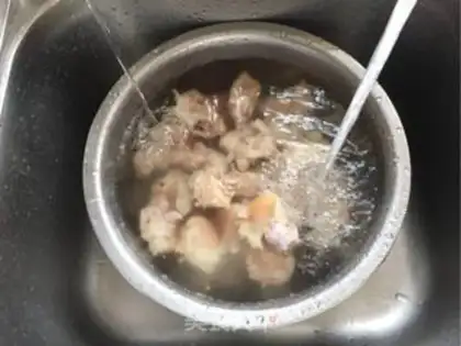 Make Ice cream pig hoof step 3