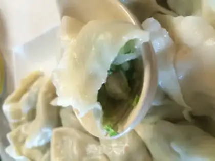 Make cucumber shrimp dumplings step 7