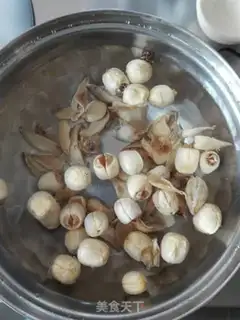 Make Green beans lily lotion soup step 0