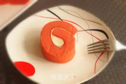 Make Red velvet on a roll step 23