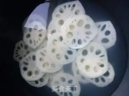 Make A cucumber-cracker step 0