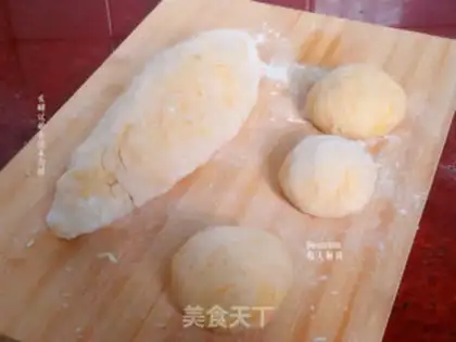 Make Pumpkin buns step 3