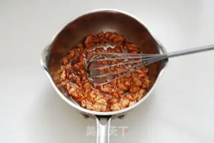 Make Japanese three-coloured chicken step 1