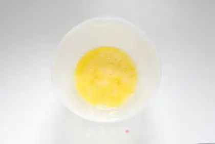 Make Japanese three-coloured chicken step 2