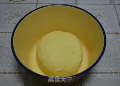Make Autumn balls step 1