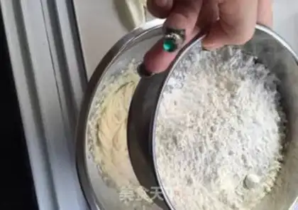 Make Vanilla cookies step 3