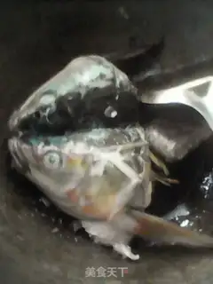 Make Tofu fish head soup step 2