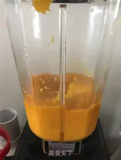 Make Mango smoothie step 3