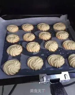 Make Vanilla cookies step 8