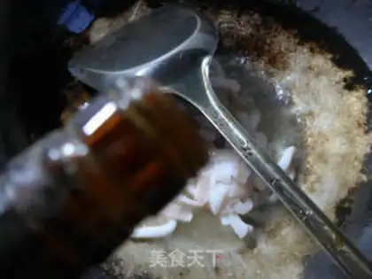 Make Double ace of seafood noodles step 1