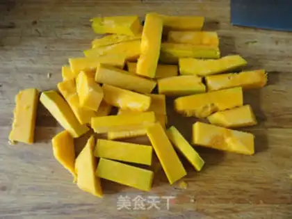 Make Gold pumpkin step 1