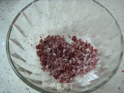 Make Cranberry chili cake step 1