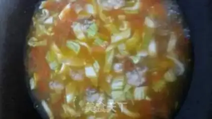 Make Hot noodle bun step 0