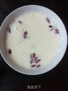 Make Egg milk oatmeal step 2