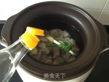 Make Chicken soup from Weishan step 4