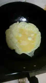 Make Eggs and onions step 5