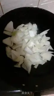 Make Eggs and onions step 8