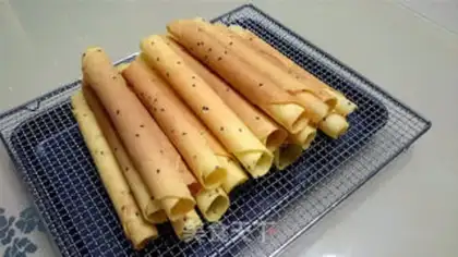Make Handmade egg rolls step 8