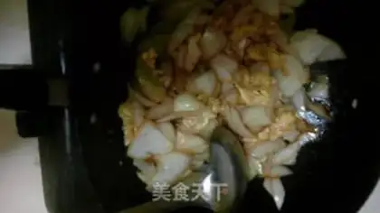 Make Eggs and onions step 11