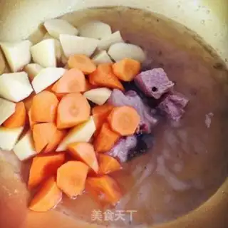 Make Pork canned soup step 1