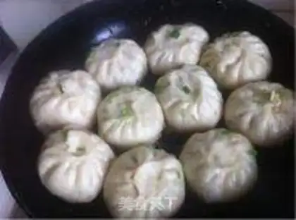 Make Shrimp buns step 15