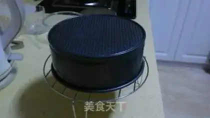 Make Tea yogurt cake step 12