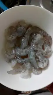 Make Shrimp congee step 1