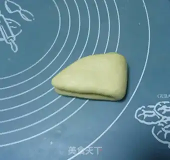 Make Heart-shaped coconut bag step 5